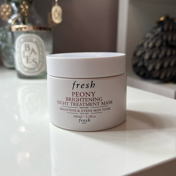 Fresh peony brightening mask